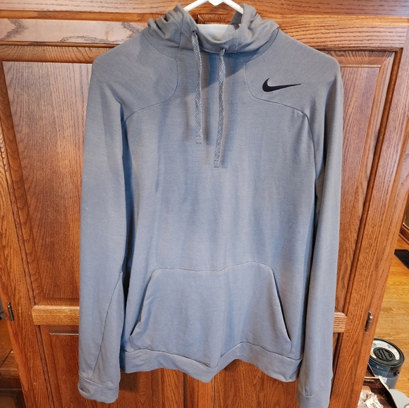 Nike Other - Nike Mens Medium Hoodie